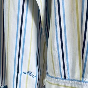 Tommy Bahama long sleeve men’s button down shirt